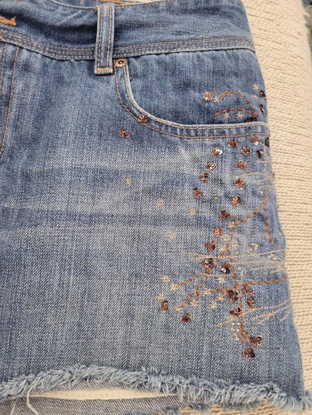 Abercrombie and Fitch Jean Denim Micro mini Skirt size 8 Sequin Vintage Y2k - Picture 2 of 11
